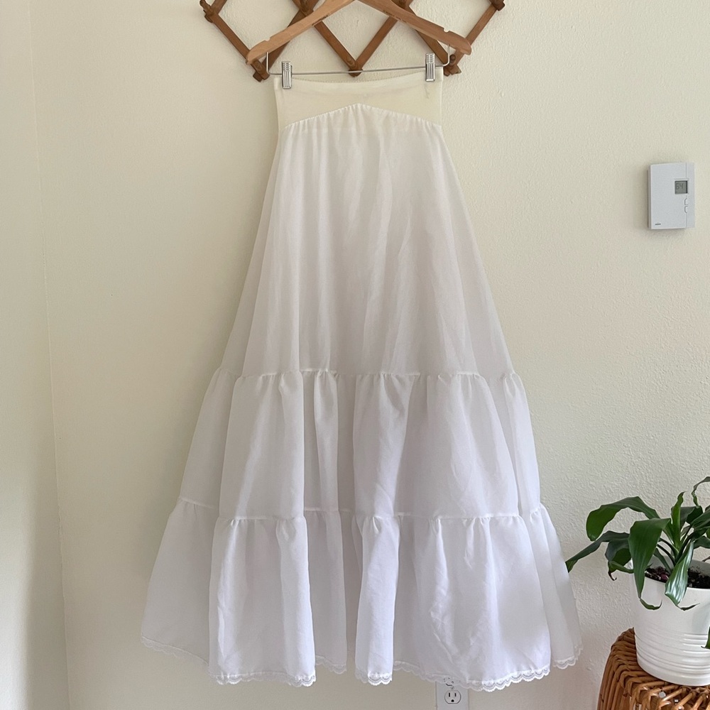 *sold* Vintage Full Skirt Tiered Petticoat Layered Tulle Bridal Crinoline - Picture 12 of 14